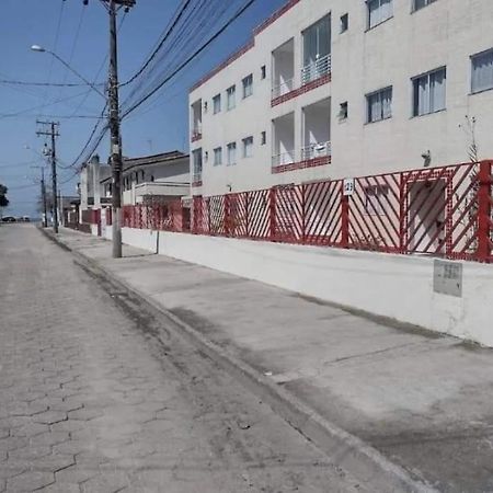Apartamento Pe Na Areia Ubatuba Dış mekan fotoğraf